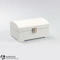 Biały kuferek na biżuterię 81141