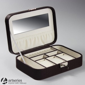 Elegancka, skórzana szkatułka na biżuterię 103971 elegancka